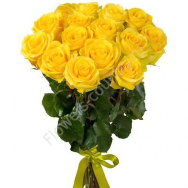 Букет из 19 желтых роз купить с доставкой по Москве