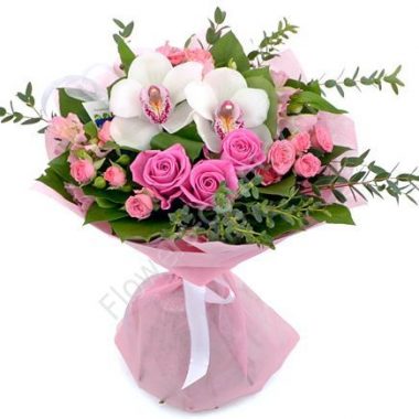Букет из красивых цветов (альстромерии и орхидеи цимбидиум) купить с доставкой по Москве