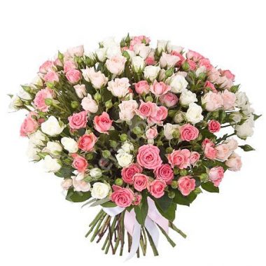 Букет с кустовыми розами купить с доставкой по Москве