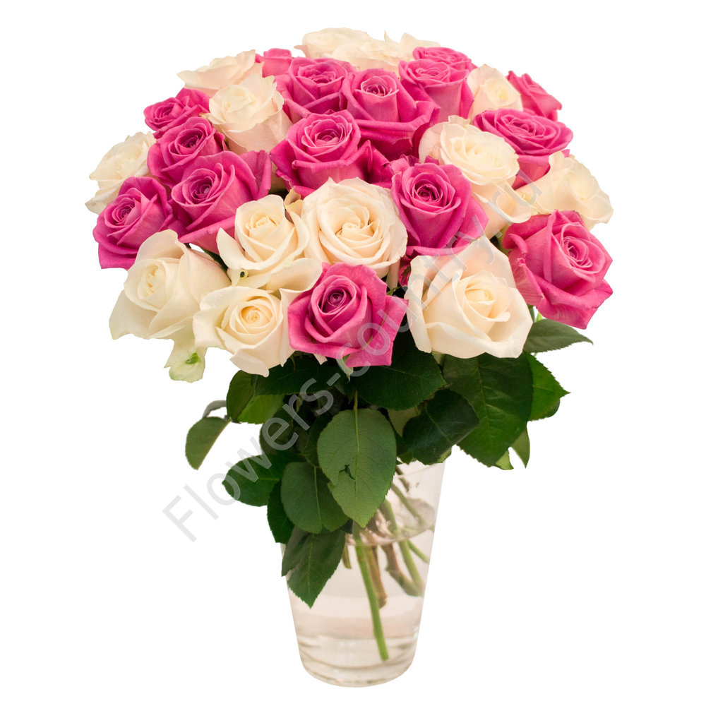 Букет из 35 розовых и белых роз купить с доставкой по Москве