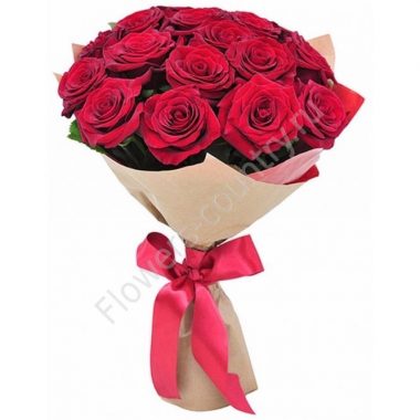 Букет из 15 красных роз купить с доставкой по Москве