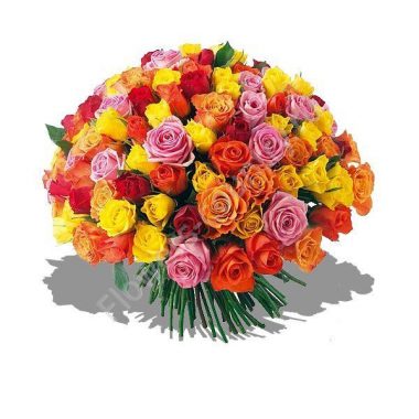 Букет из разноцветных коротких роз купить с доставкой по Москве