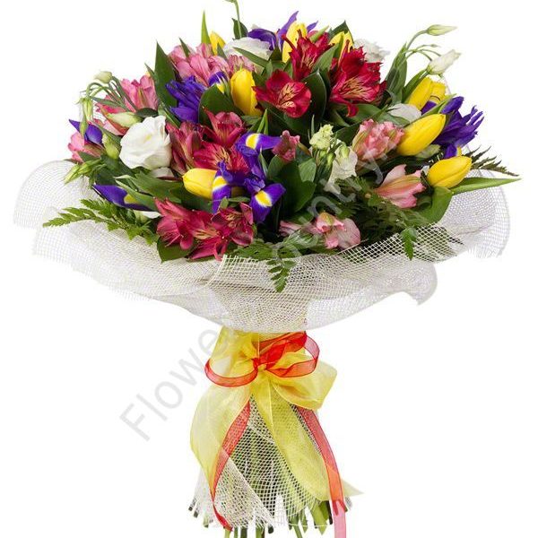 Яркий букет из весенних цветов купить с доставкой по Москве