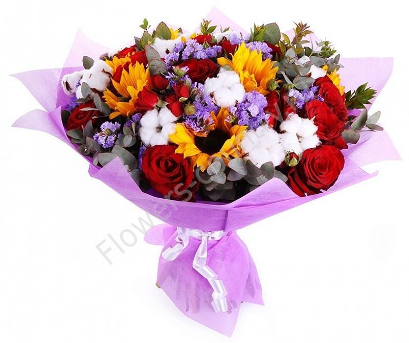 Букет из красивых цветов (подсолнуха и розы) купить с доставкой по Москве