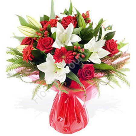 Букет с лилиями, красными розами и герберами купить с доставкой по Москве